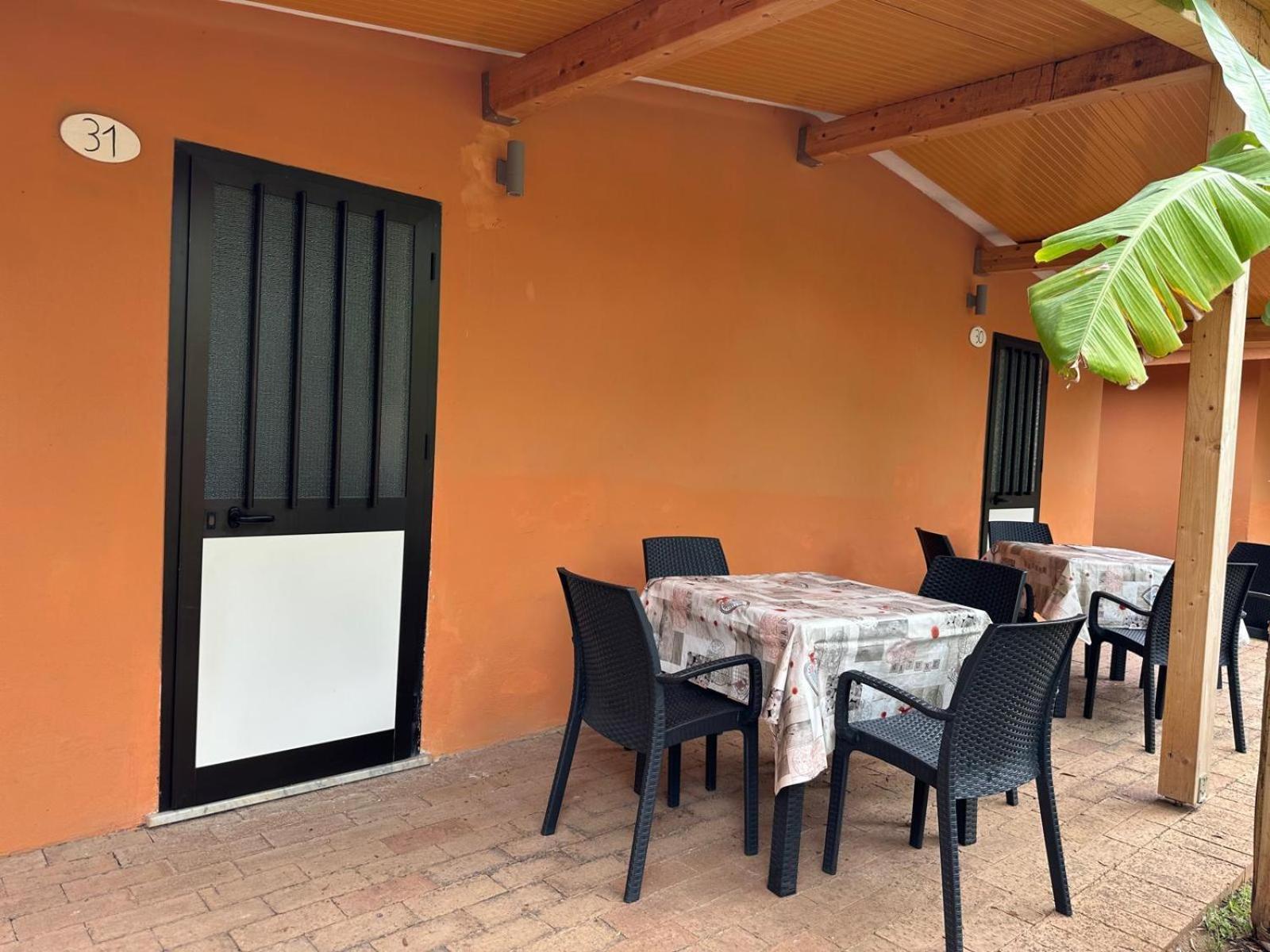 Villaggio Alberghiero Da Pepe Marina di Camerota Bagian luar foto