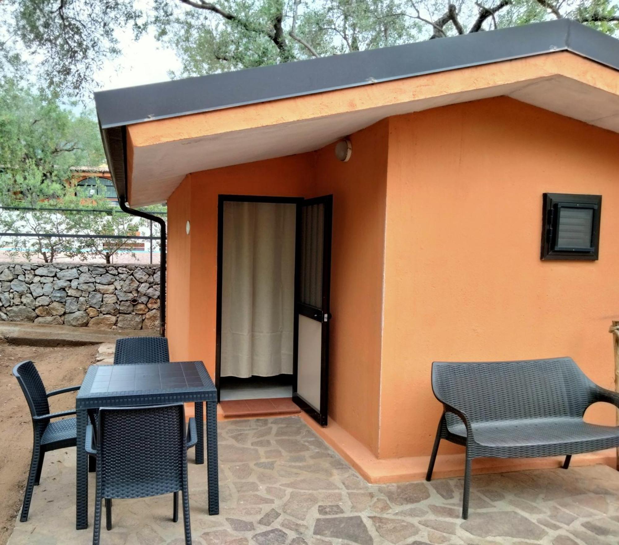 Villaggio Alberghiero Da Pepe Marina di Camerota Bagian luar foto