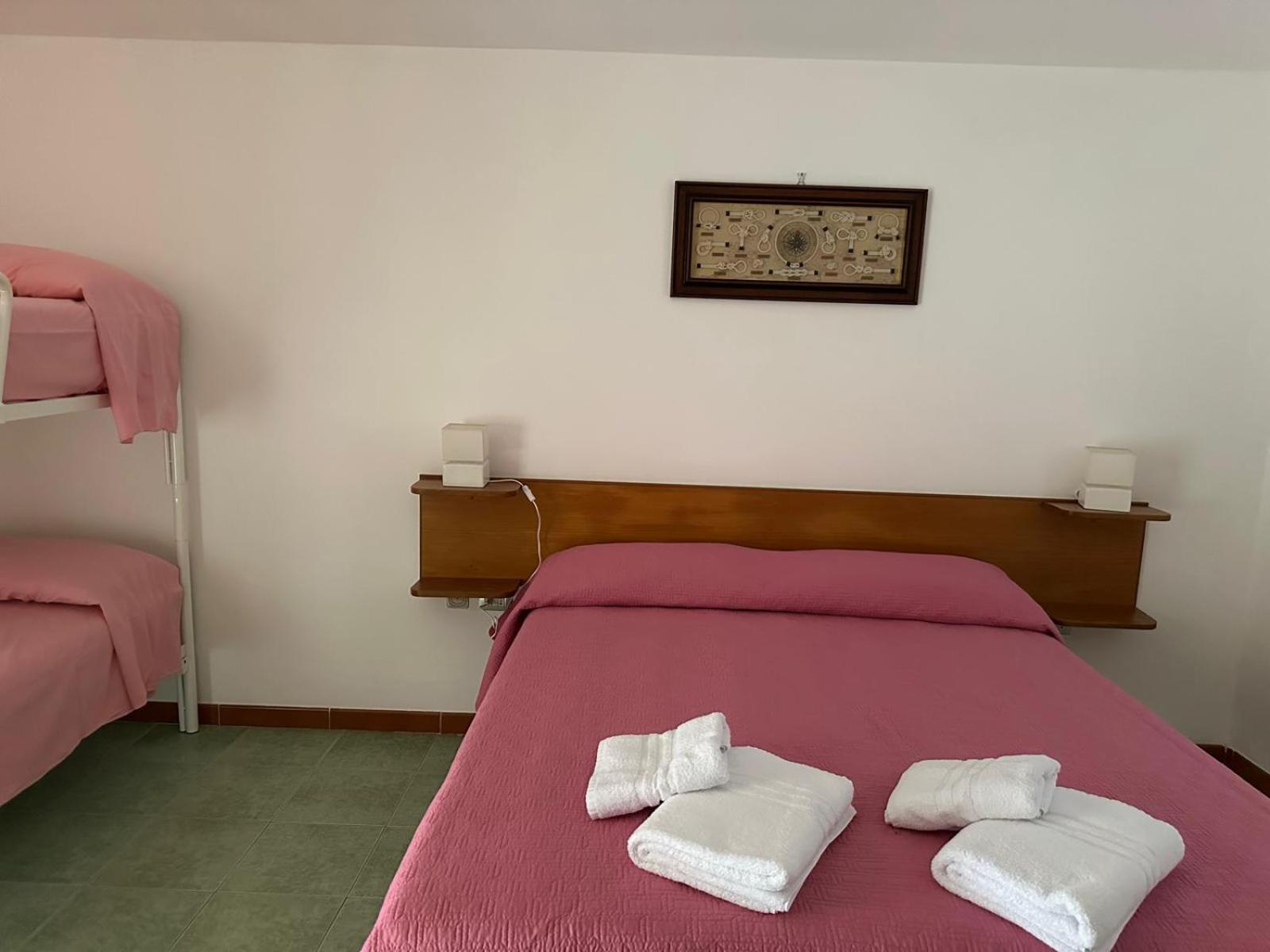 Villaggio Alberghiero Da Pepe Marina di Camerota Bagian luar foto